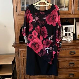 SLNY black and red cold shoulder dress. Size 12 NWT